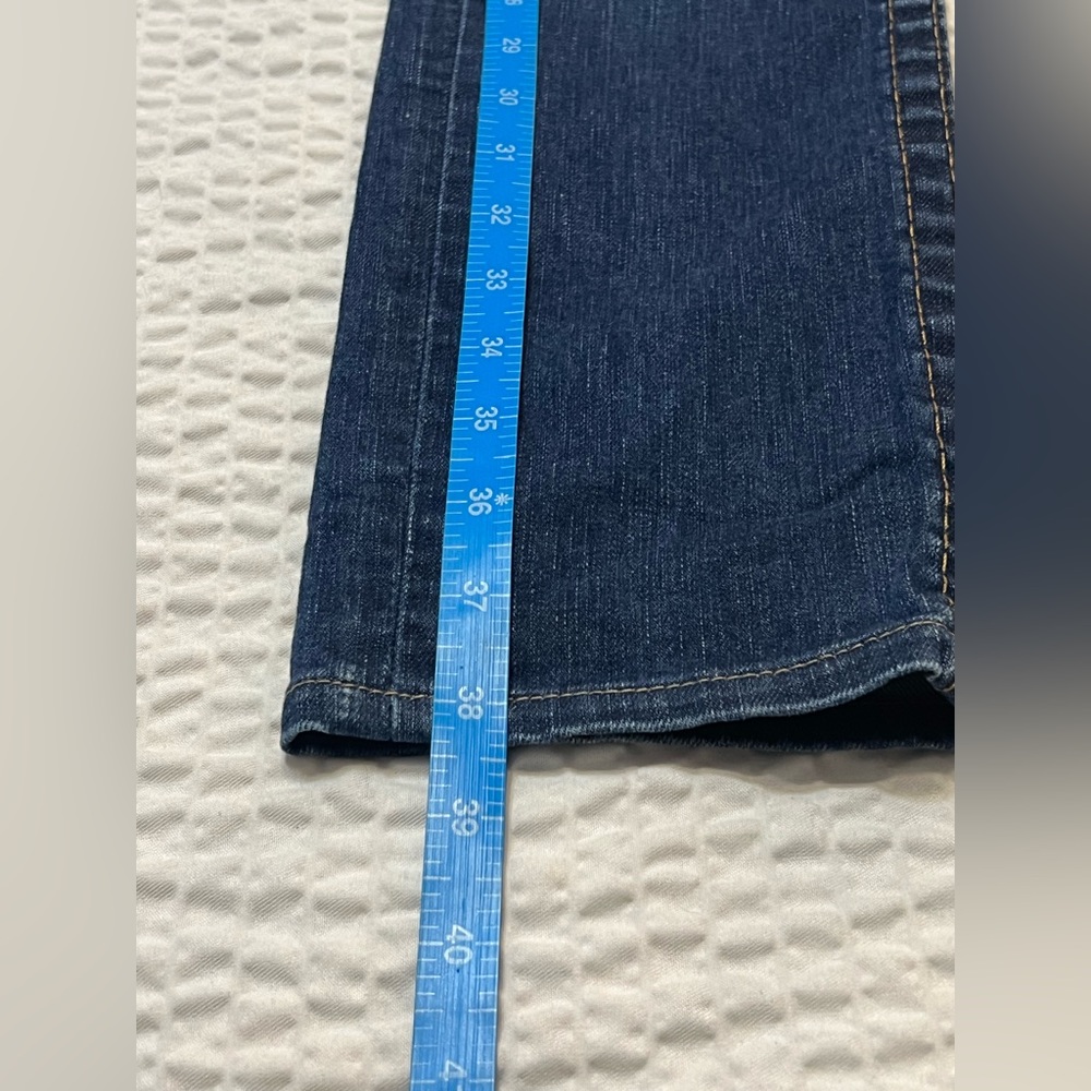 ⭐️ True Religion Yellow Stitch Straight Leg Womens  Jeans - Picture 11 of 13